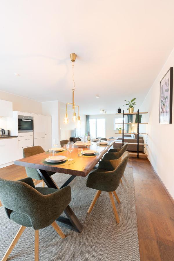 -Zentrale Wohnung-Balkon-Desingerkueche- Bielefeld Bagian luar foto